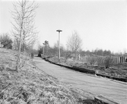 83224 Gezicht in het Sjanghaipark te Utrecht, uit het zuidwesten.N.B. Het Sjanghaipark is een experimenteel parkproject ...